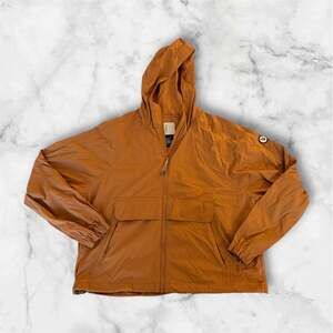 Vuori Shores Jacket Lightweight Hooded Windbreaker Size M